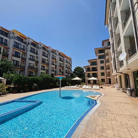 Amadeus Lux Διαμέρισμα Σάνι Μπιτς